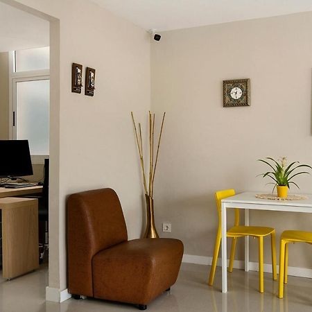 Estudio Massimo 7B ลาสปัลมาส เด กรานคานาเรีย ภายนอก รูปภาพ
